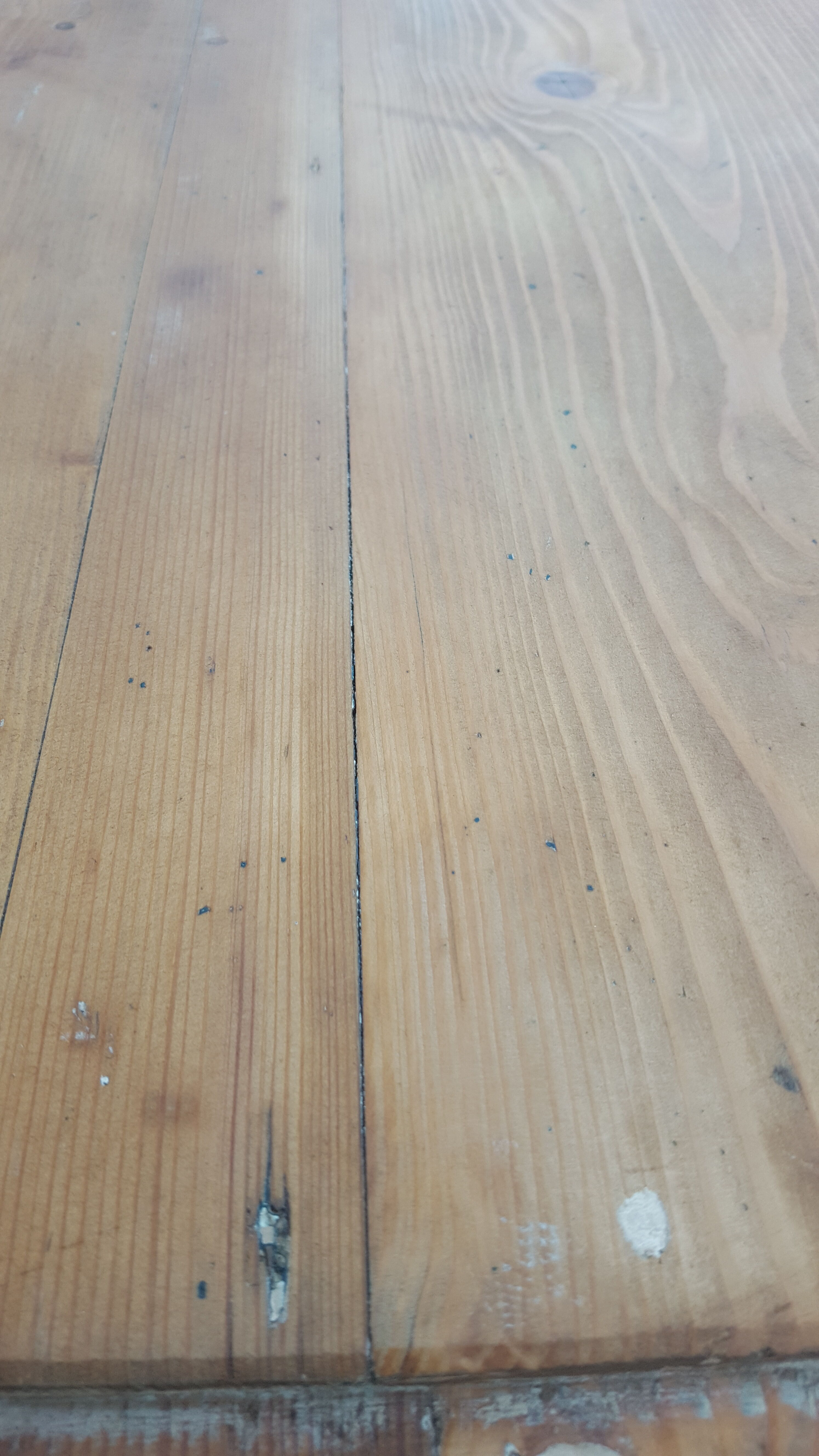 Black and wood table desk