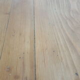 Black and wood table desk