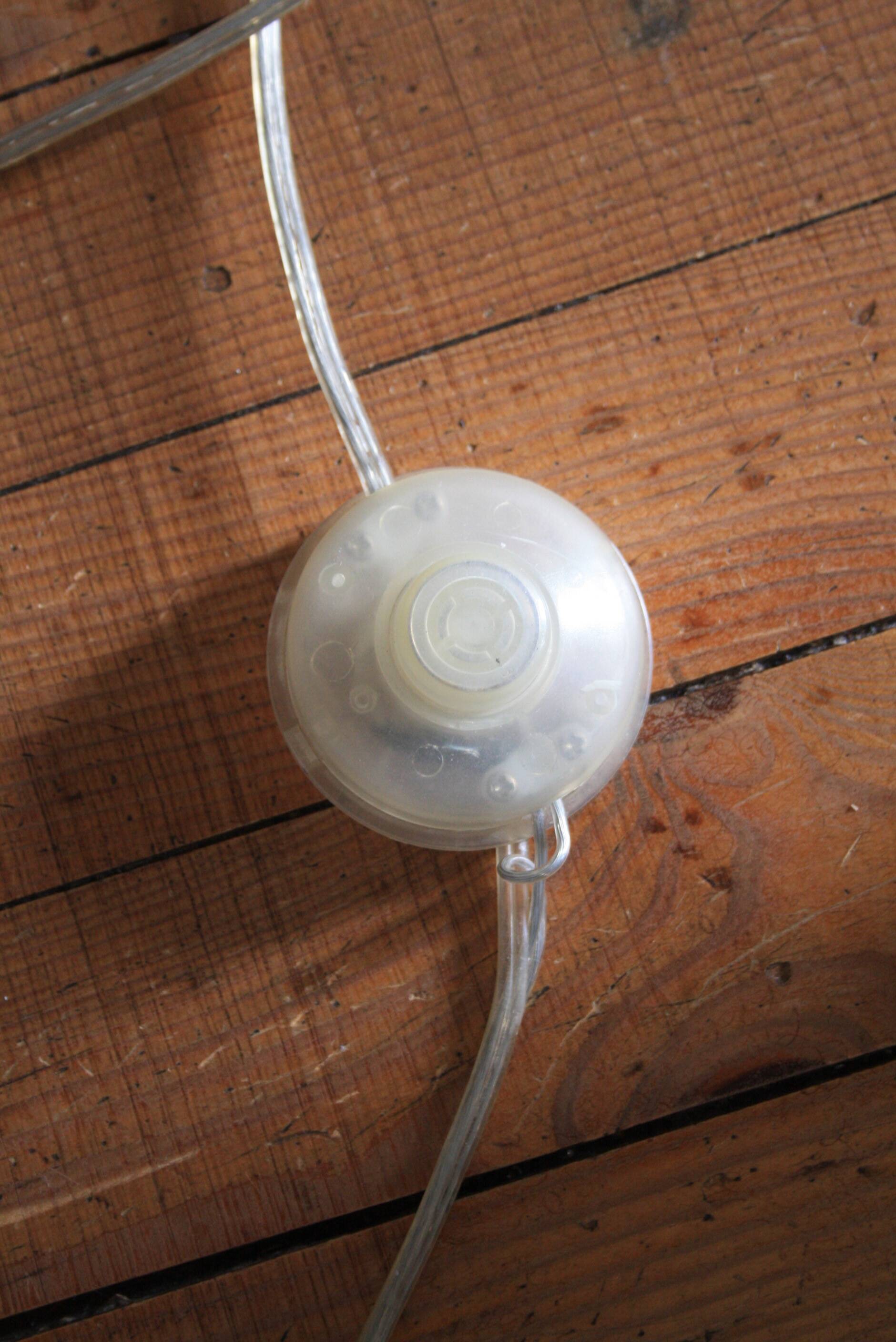 Flexible chrome eye ball floor lamp