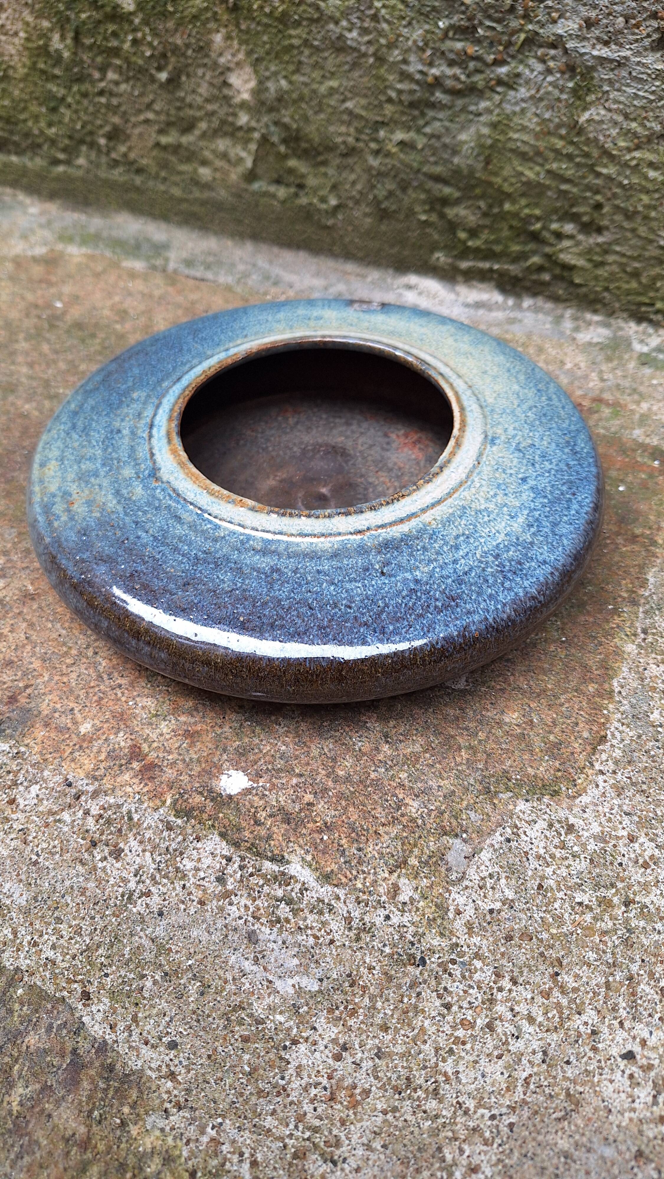 Flat ceramic vase by Nadia and Alain Pinel