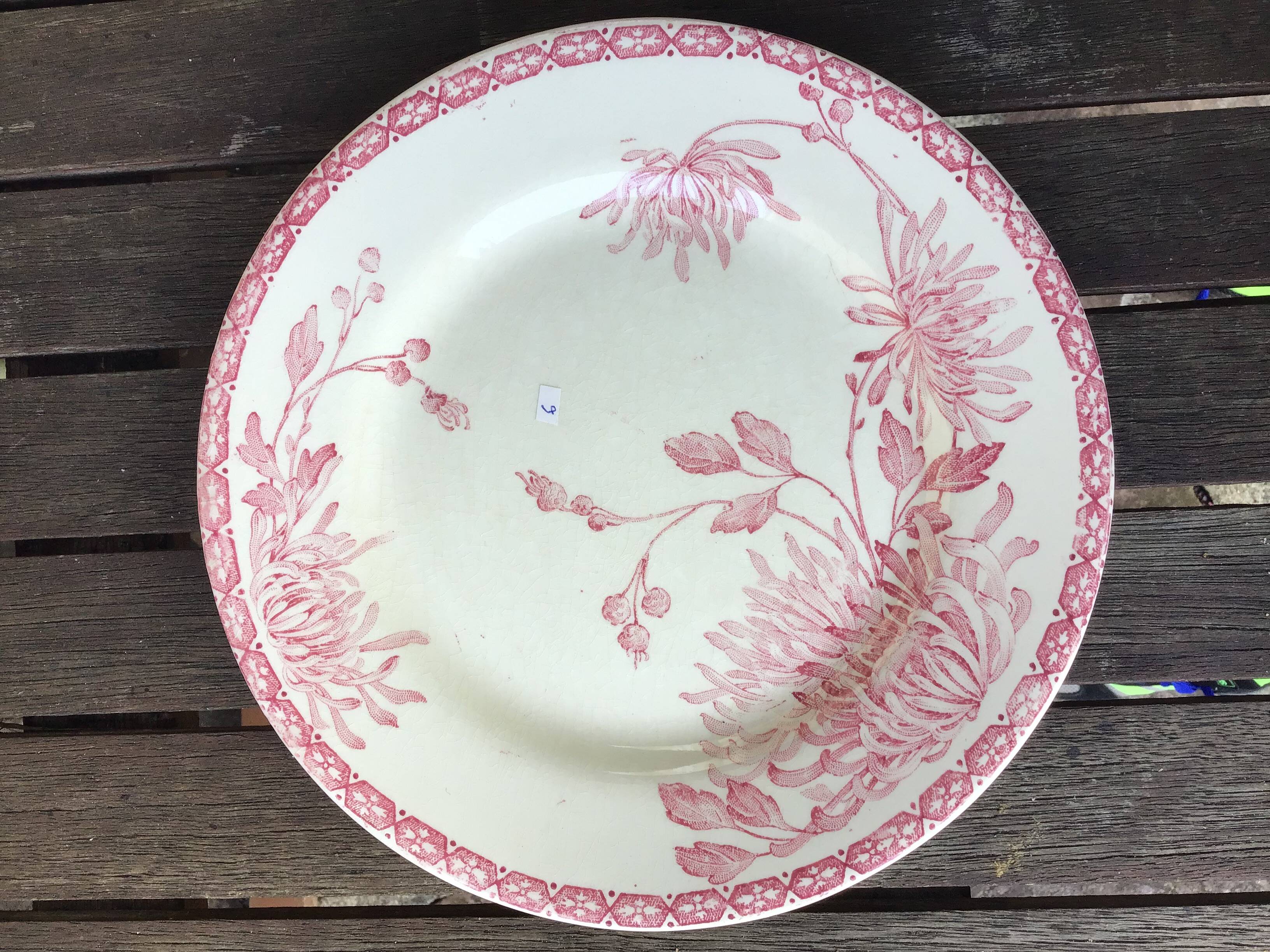 Assiettes à dessert « Turenne » de Creil et Montereau