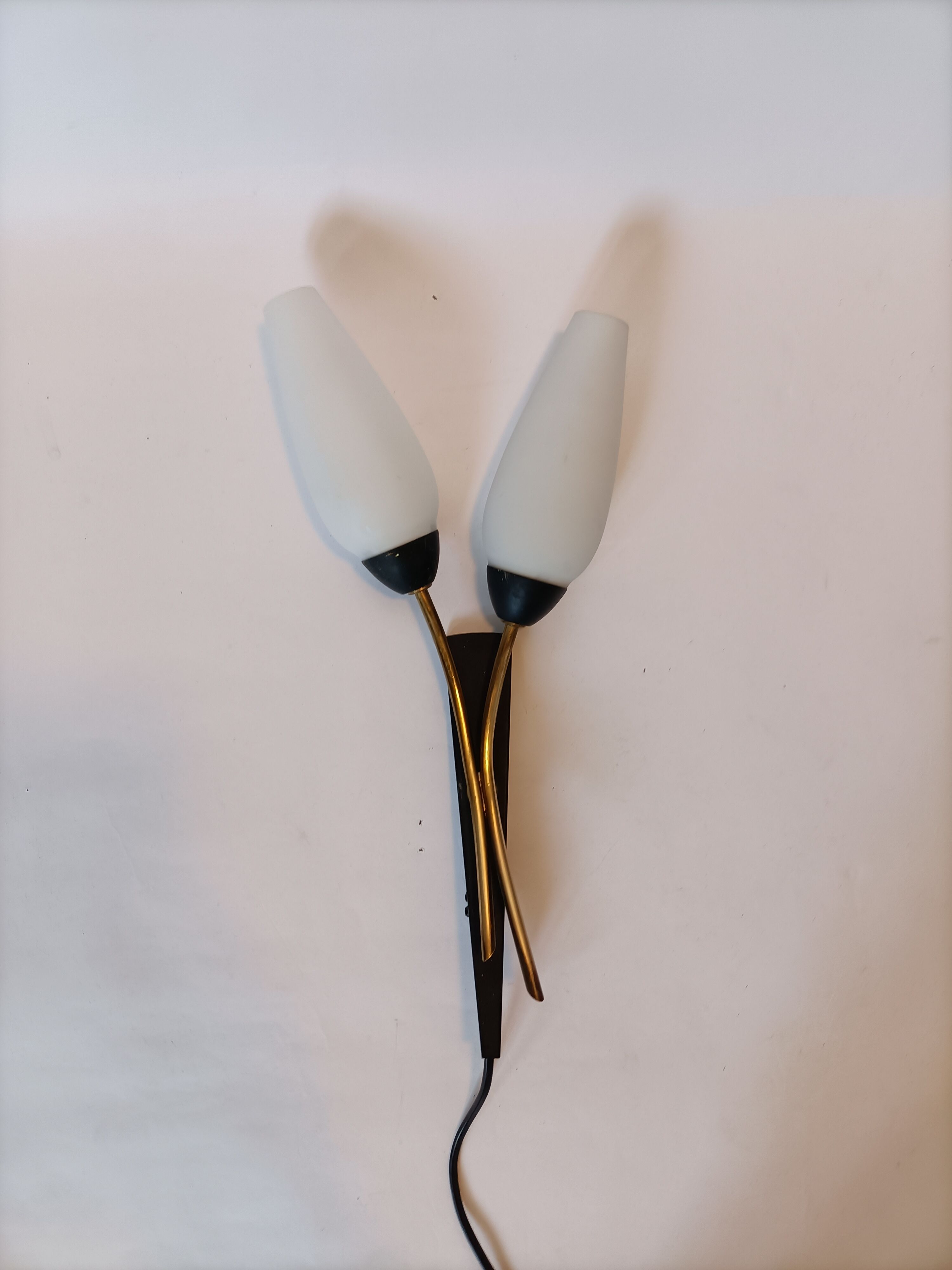 Wall lamp 1960 brass and black metal.