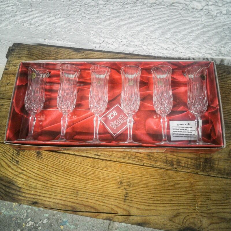 Rcr crystal champagne flute, 6-piece box