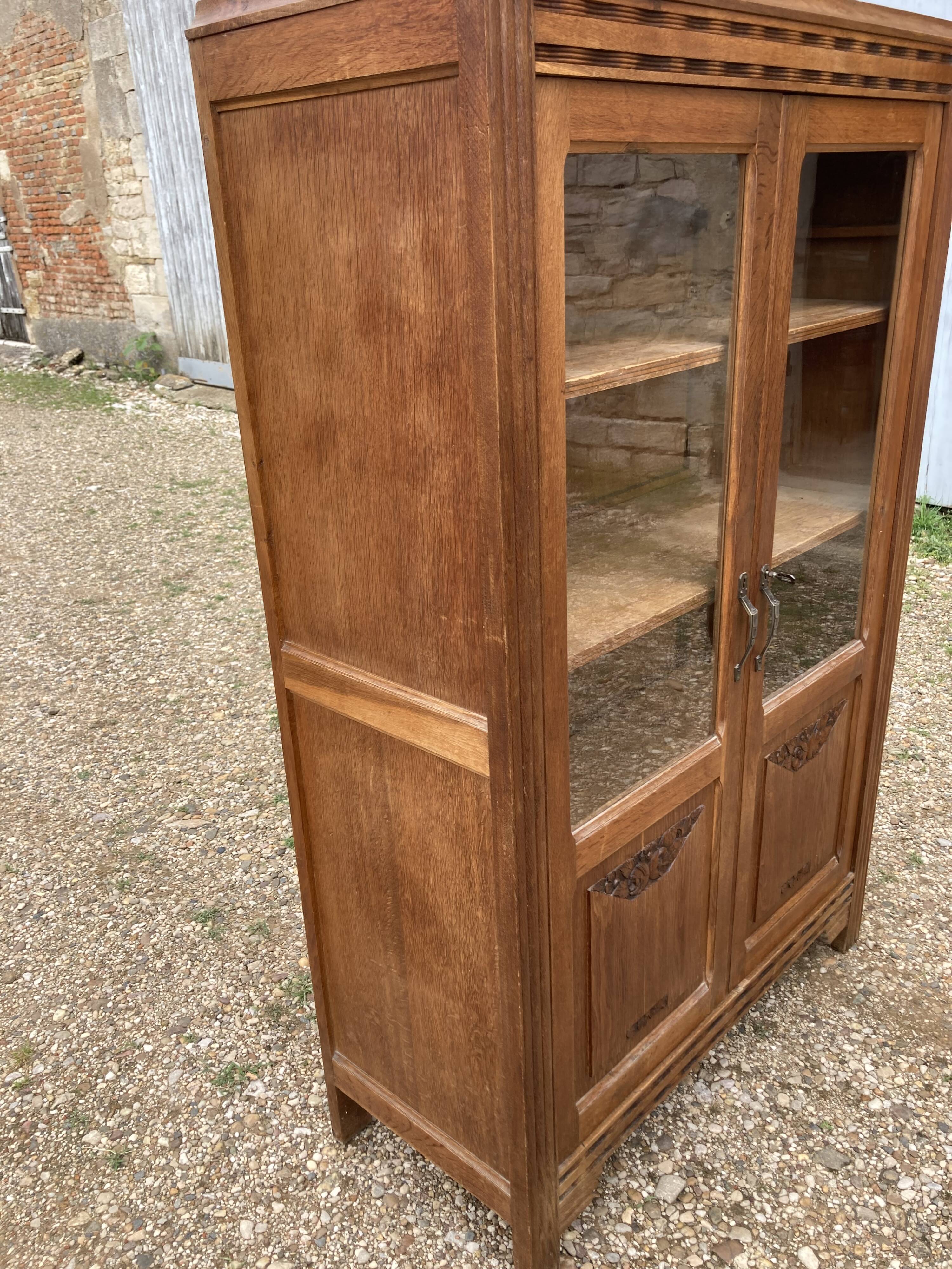 Art deco school library