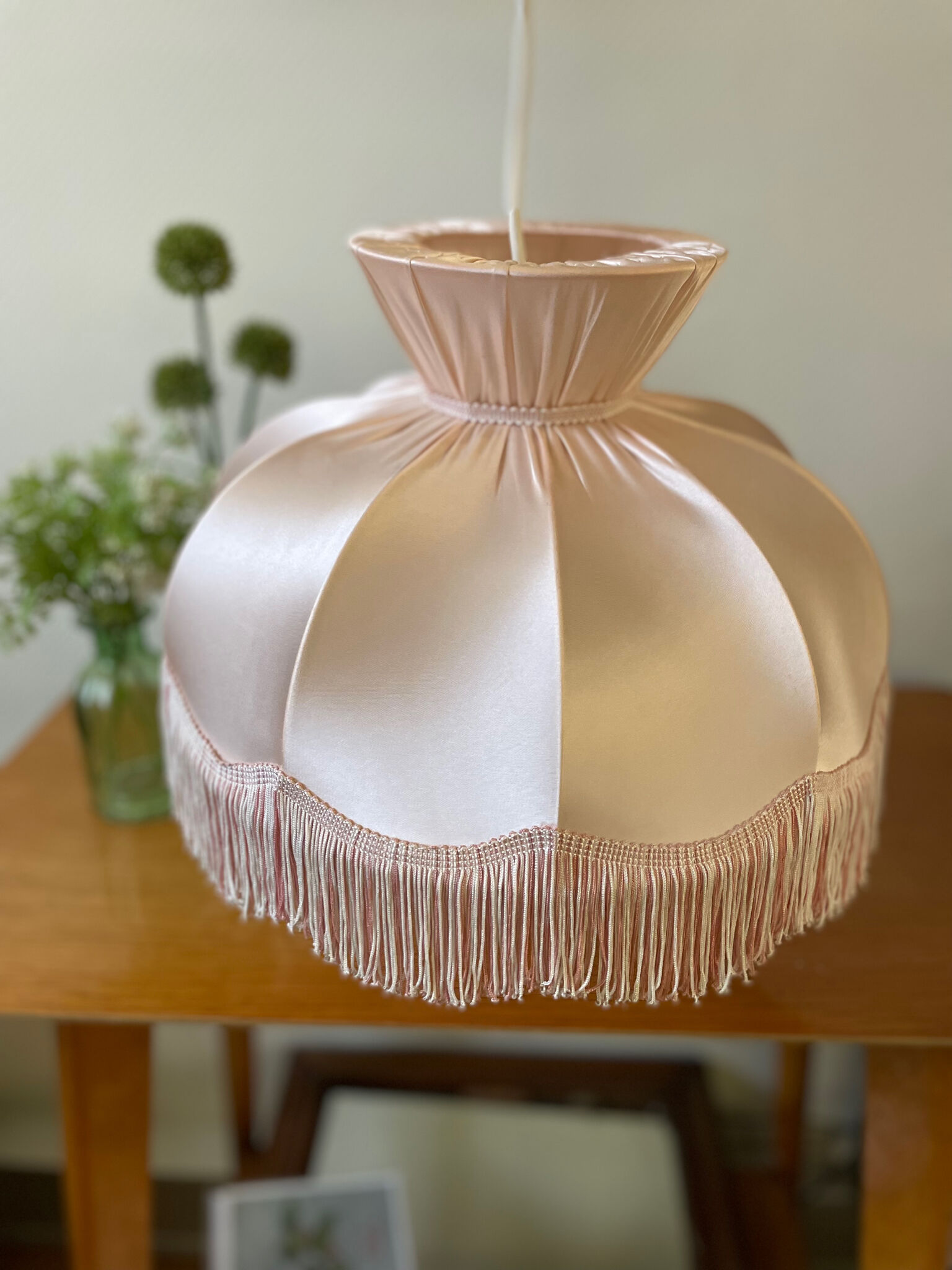 Suspension vintage rose