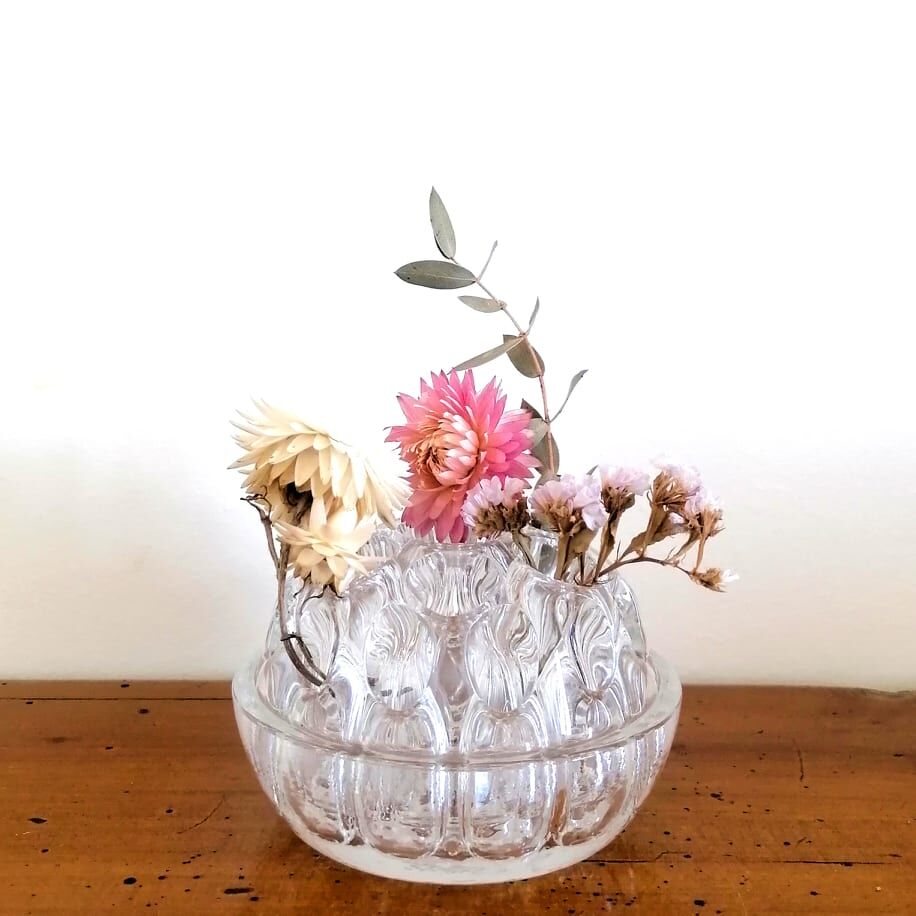 Pique fleurs en verre de Reims