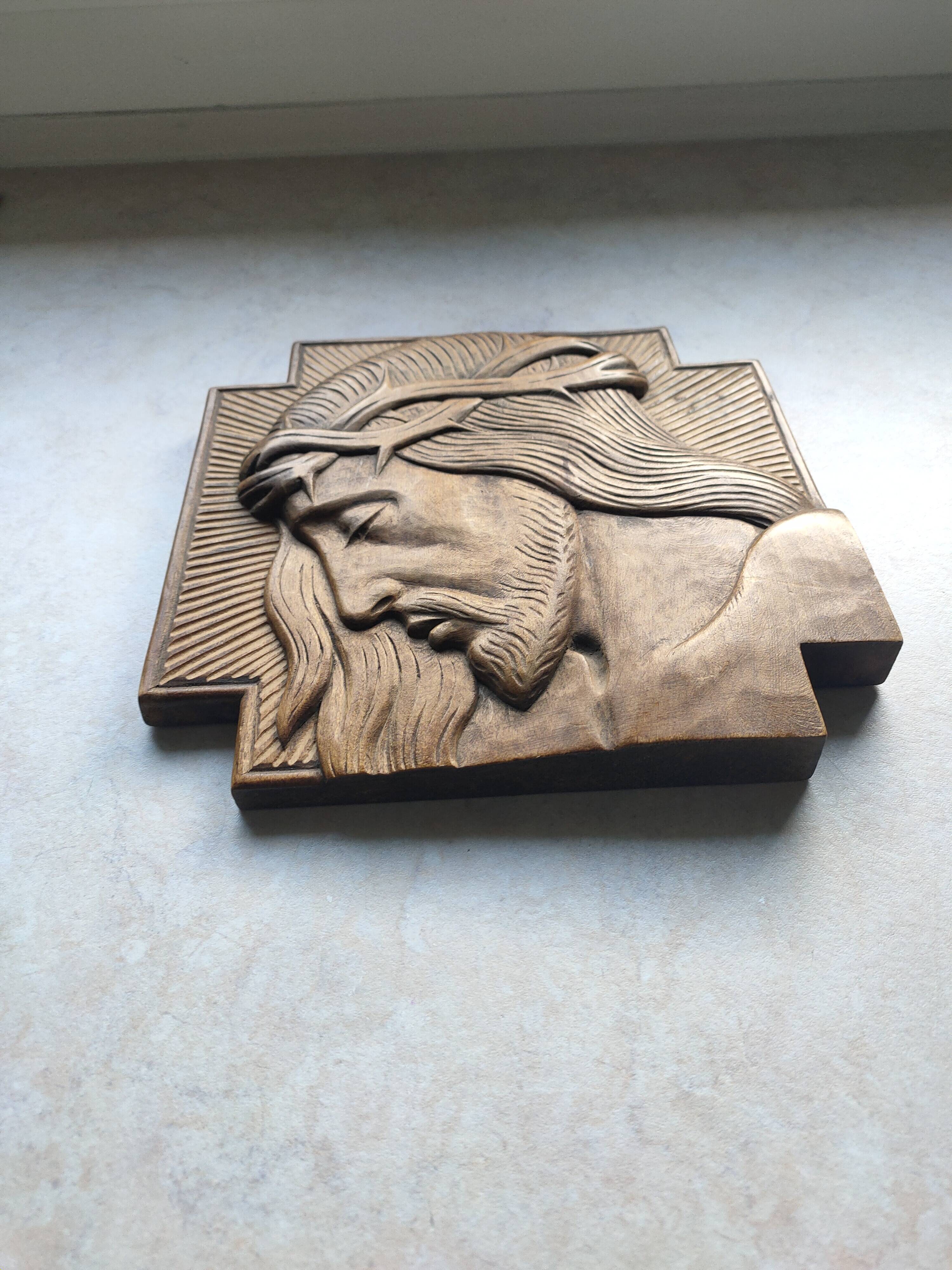 Wooden painting representing Christ Art Deco.