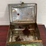 Old and large lithographed sheet metal box Japanese decoration