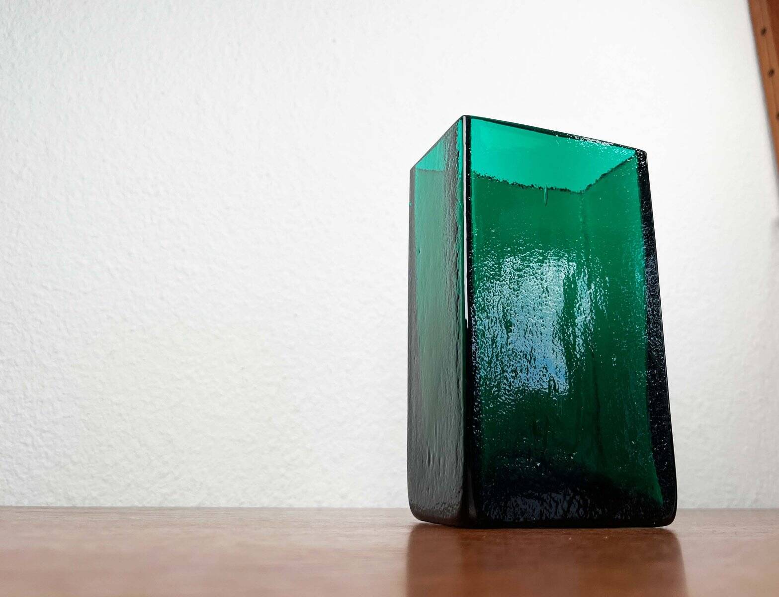 Minimalist mid-century glass block vase by Finncristall, Finland, 1960s.