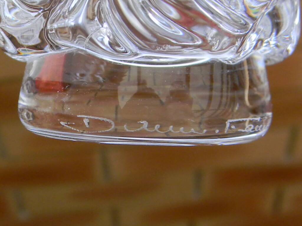 Set of 6 crystal liqueur glasses by daum. sorcy model.