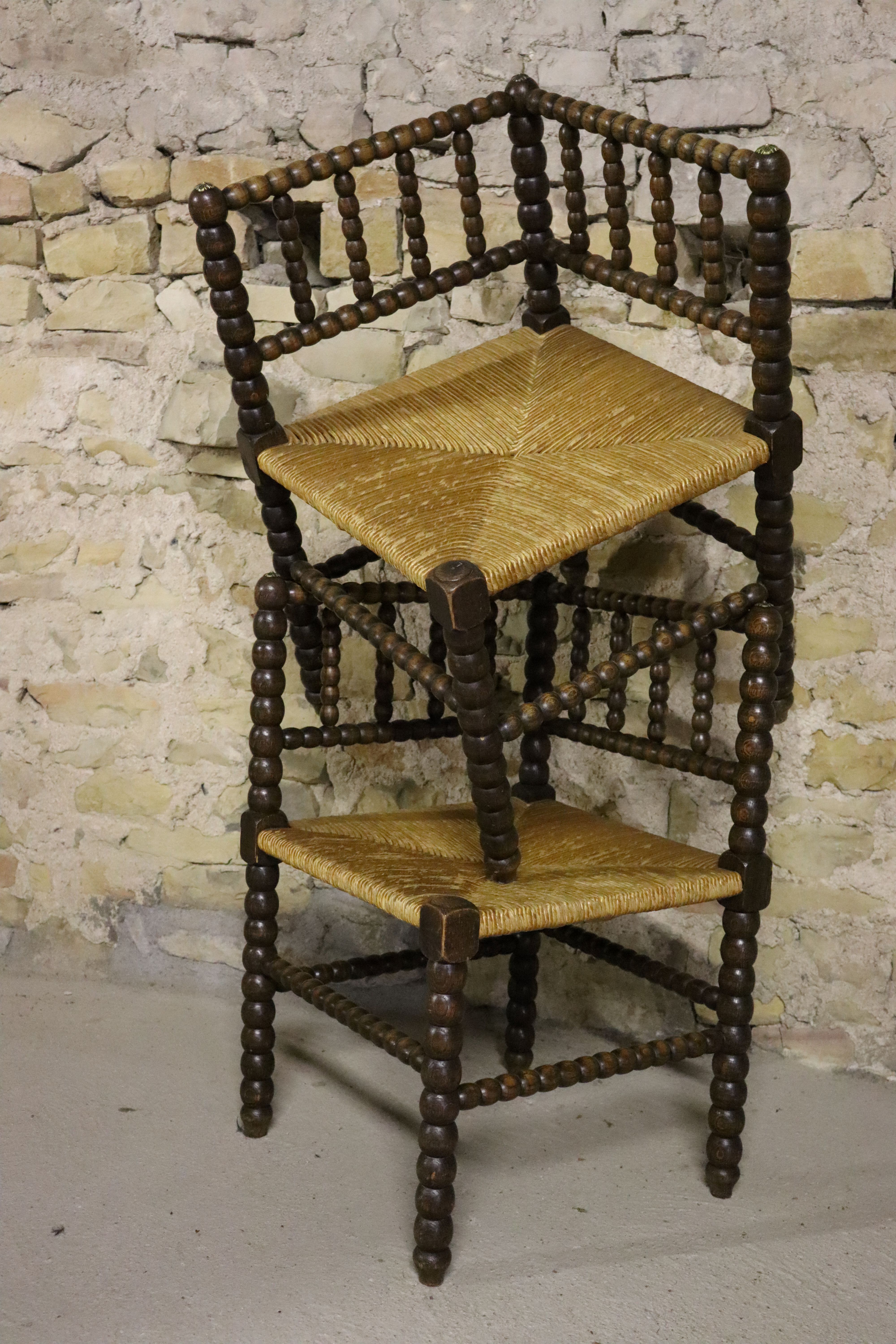 Pair of mulched chairs