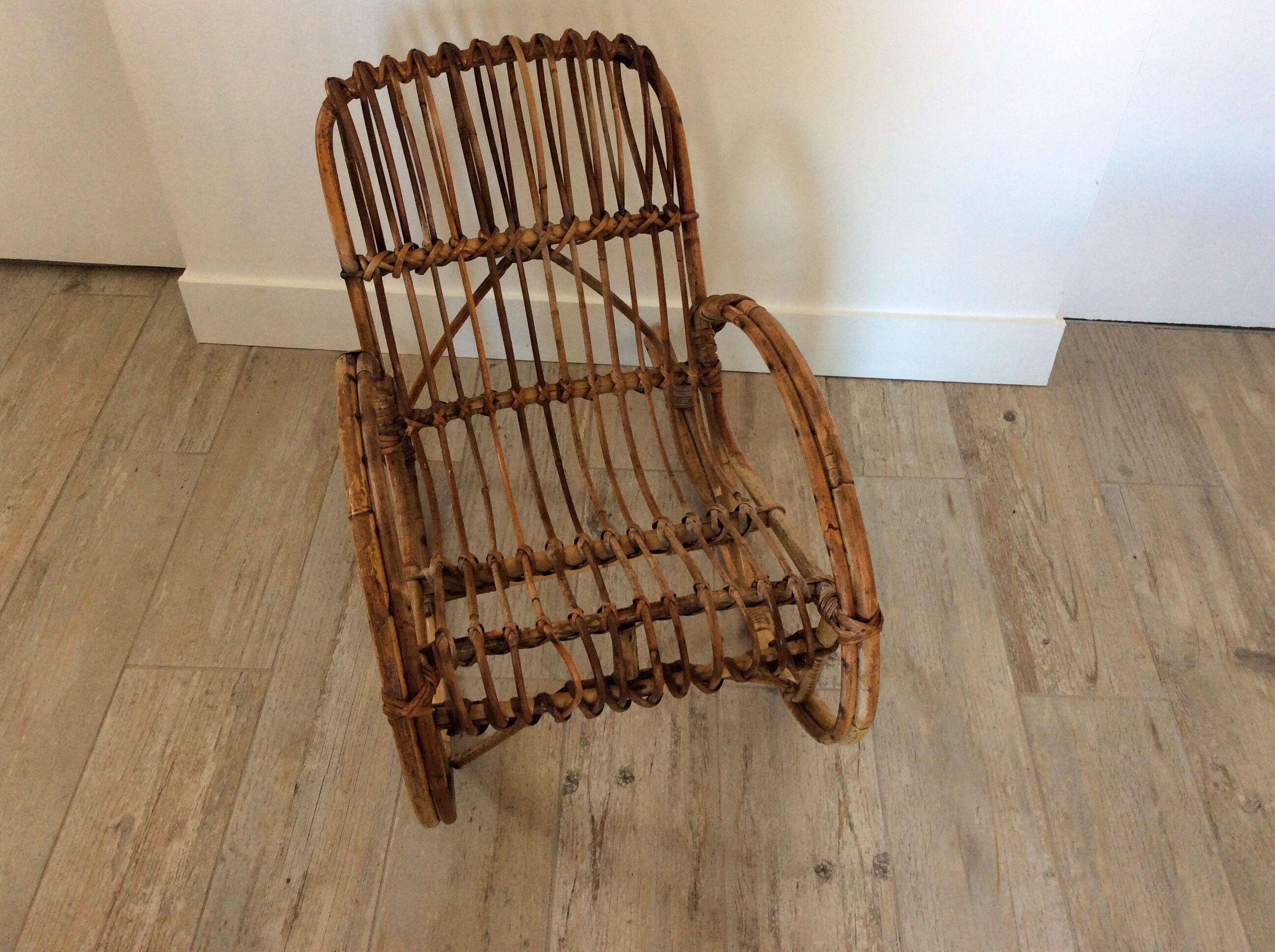Rocking chair rattan