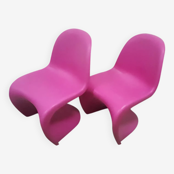 Pair of Panton chairs by Verner Panton, Vitra