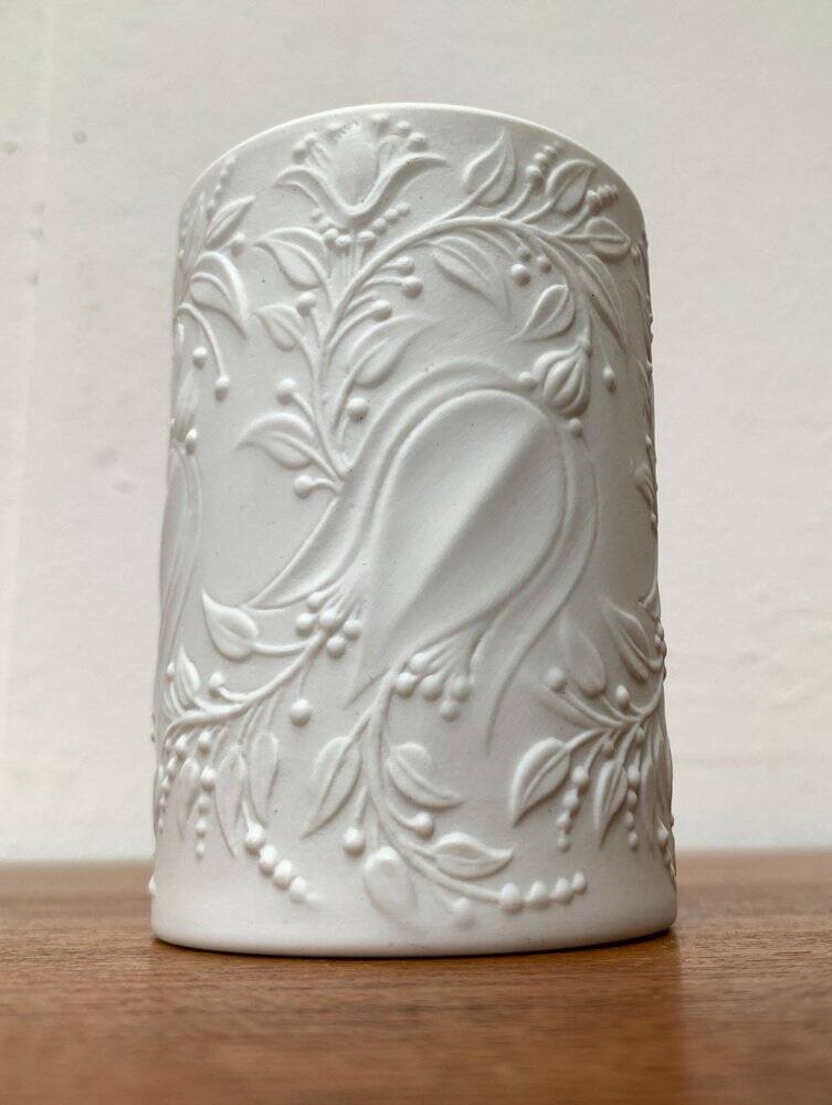 White German porcelain vase from the mid-century by Bjørn Wiinblad for Rosenthal, 1960s.