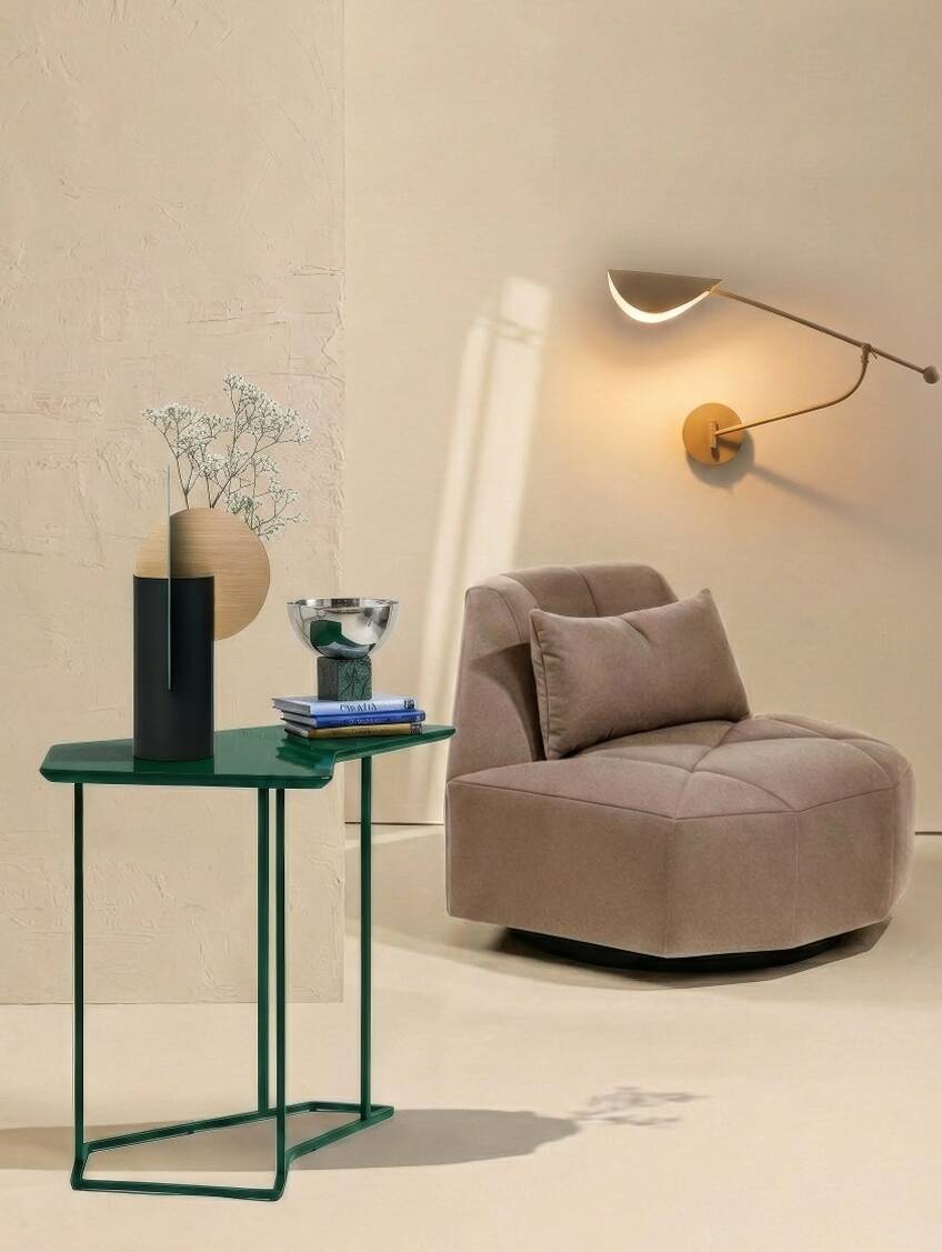 Contemporary swivel armchair