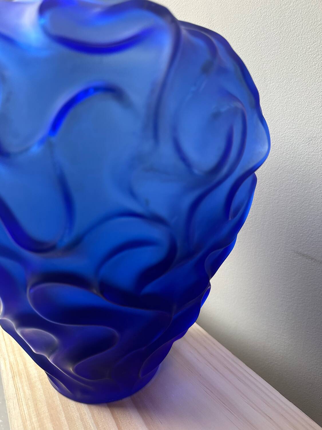 Blue frosted crystal vase Cristallerie de haute Bretagne France