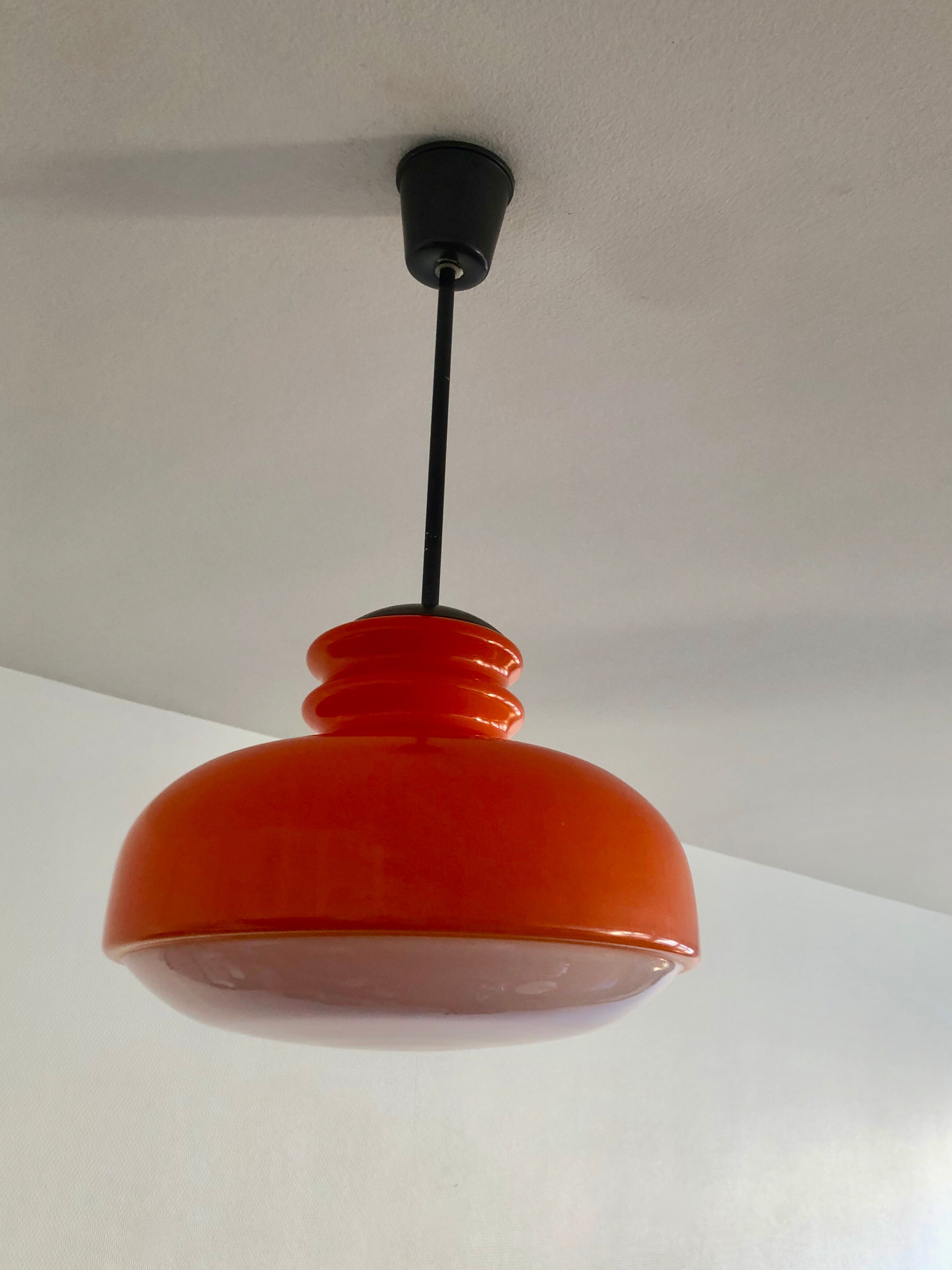 Orange opaline suspension