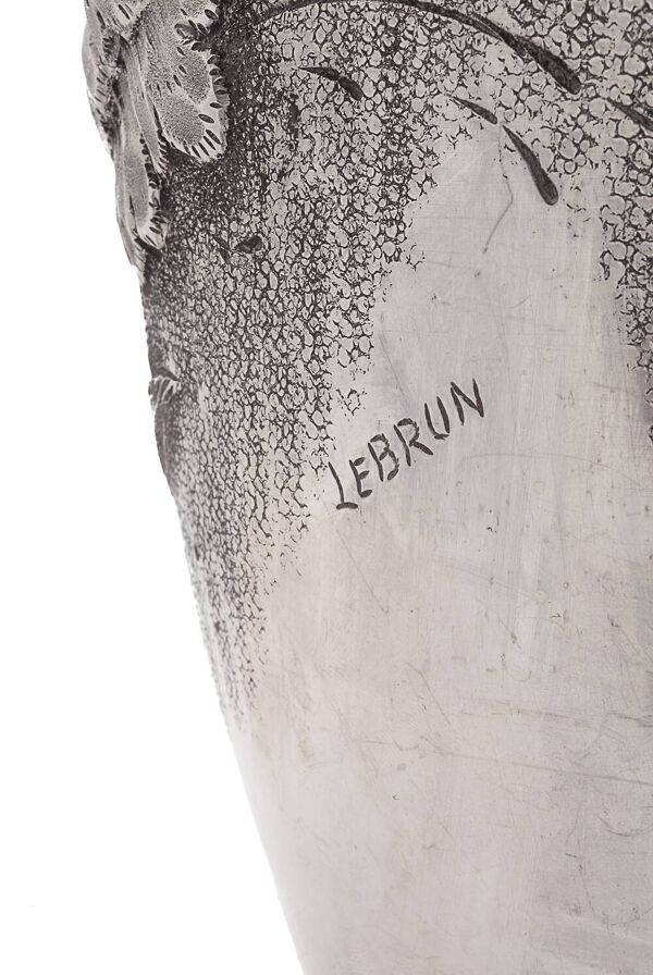 Vase Art Nouveau en étain