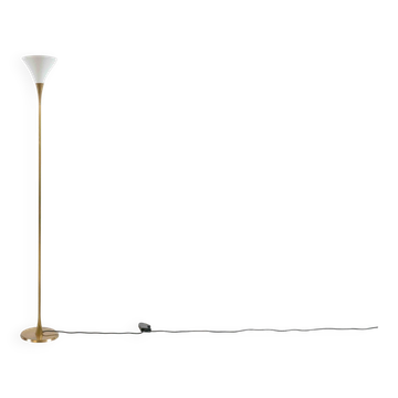 Lonea Floorlamp in brass by Florian Schulz