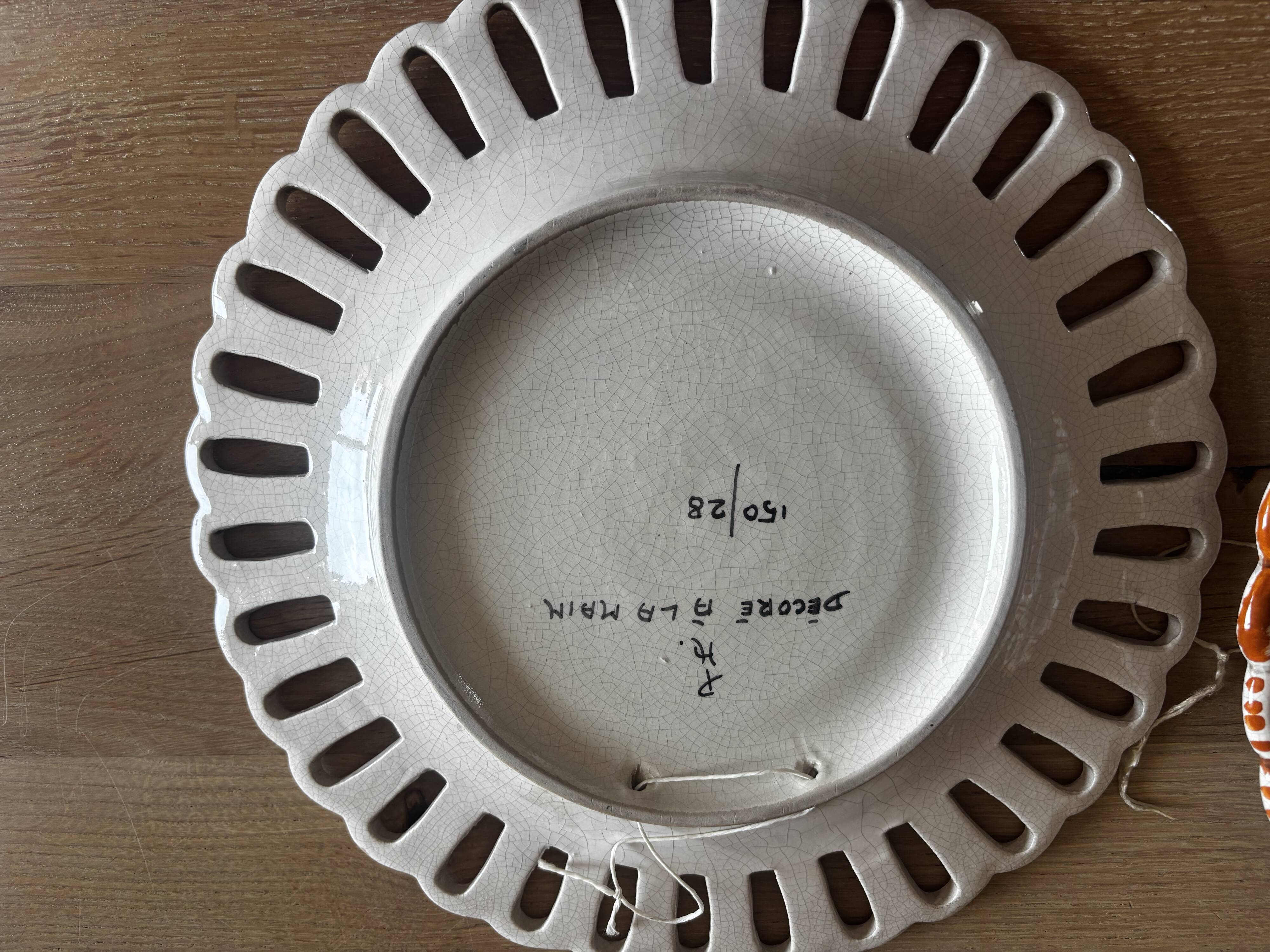 Decorative plate