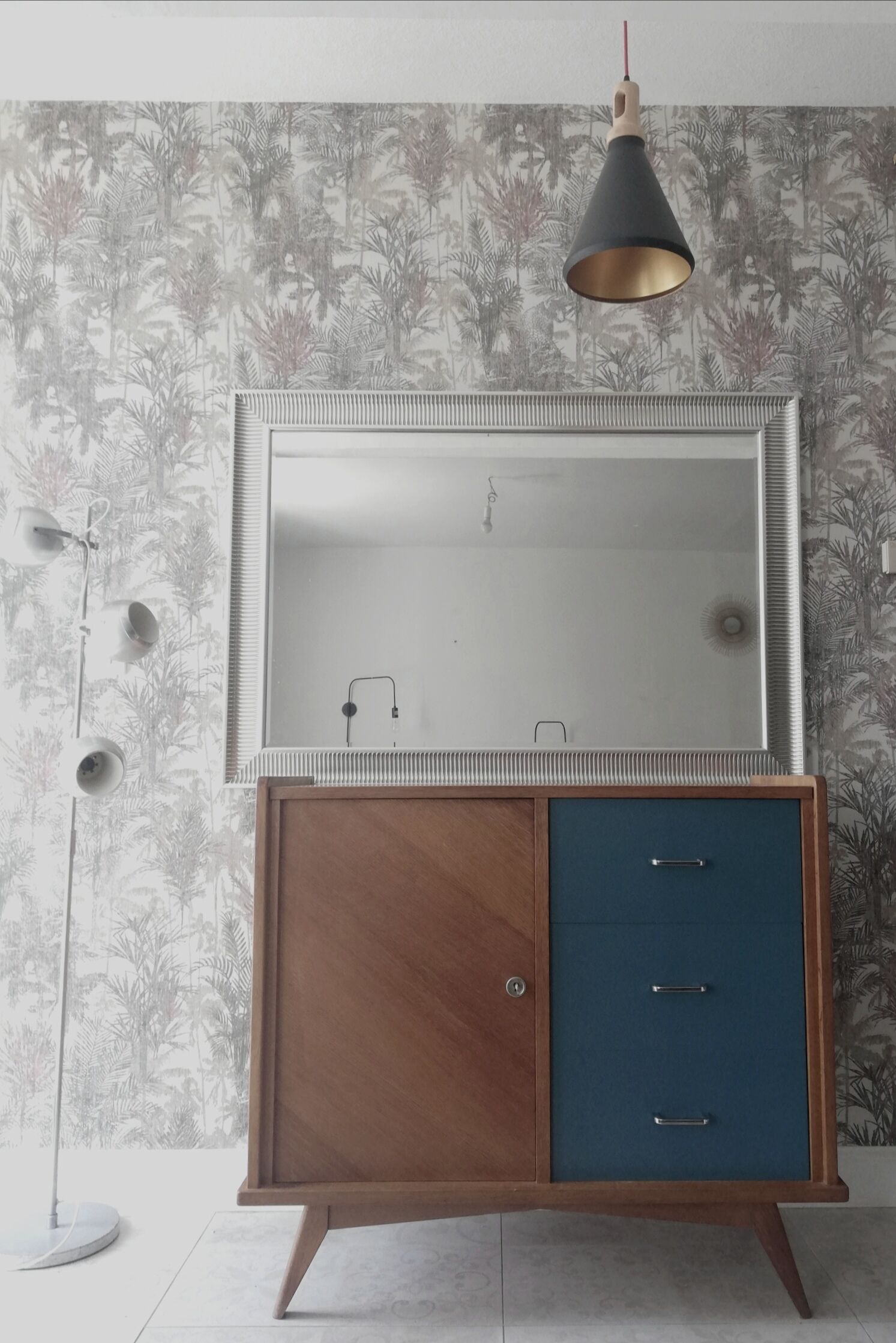 Bahut ou commode chêne années 50