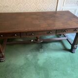 Bureau / Table ancienne en bois sculpté