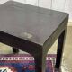 Paire de tables d'appoint en bois peint des années 70
