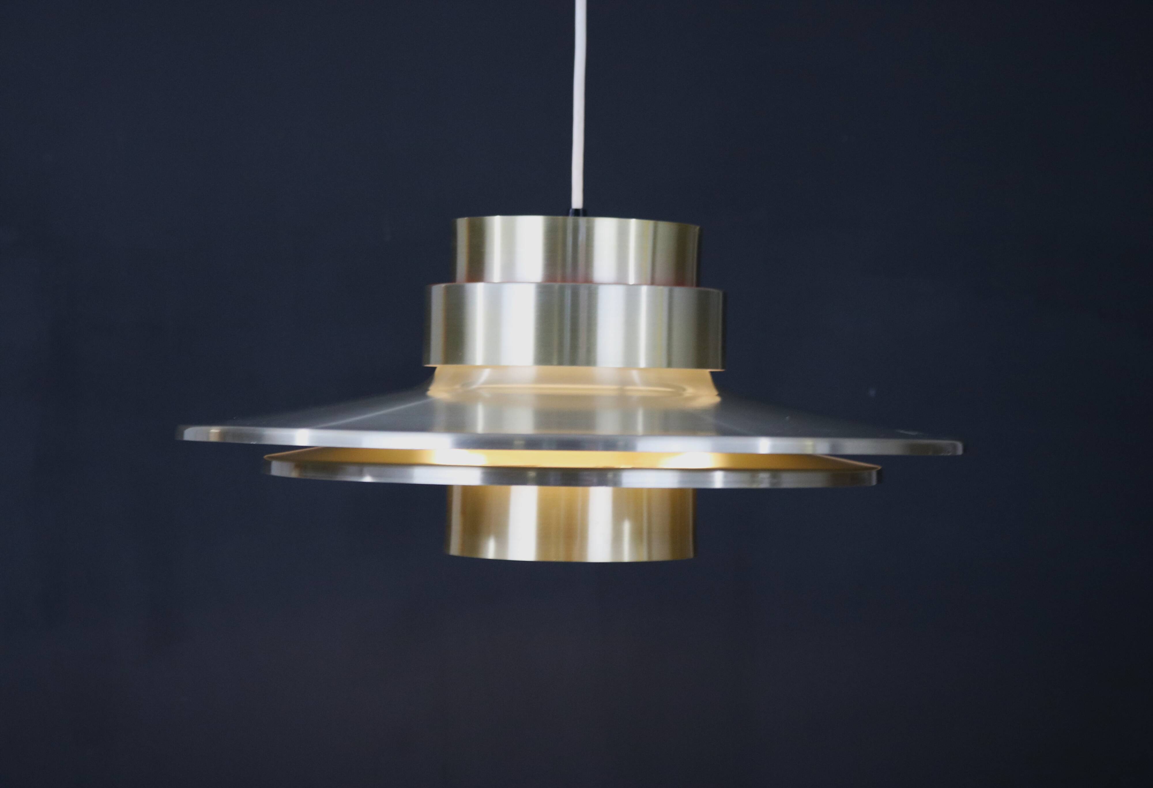 Lampe design nordique fou | Lyskaer Belysning | Lampe des années 70 | Design scandinave