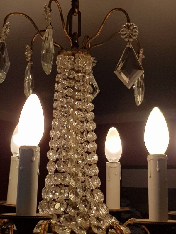 Lustre montgolfière 6 feux en bronze et pampilles en cristal, fin XIXème