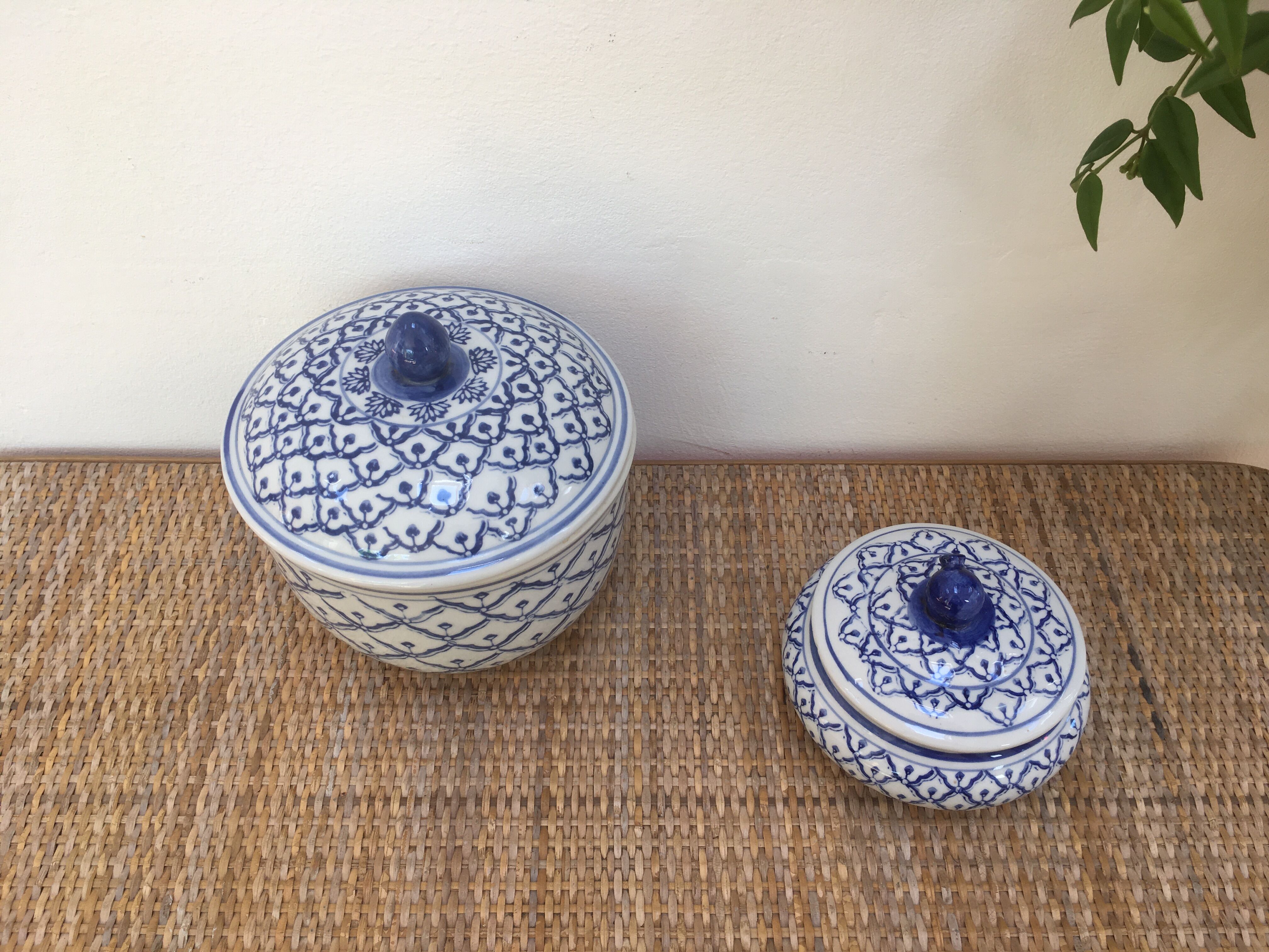 Lot of 2 vintage jars