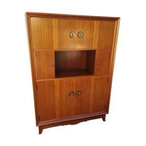 Buffet haut a six portes