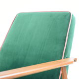Fauteuil vintage années 1970 velours bouteille verte