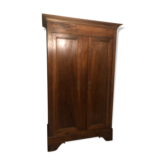 Armoire Louis Philippe en noyer