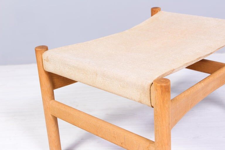 Model 2220 oak stool by Børge Mogensen for Fredericia 1960