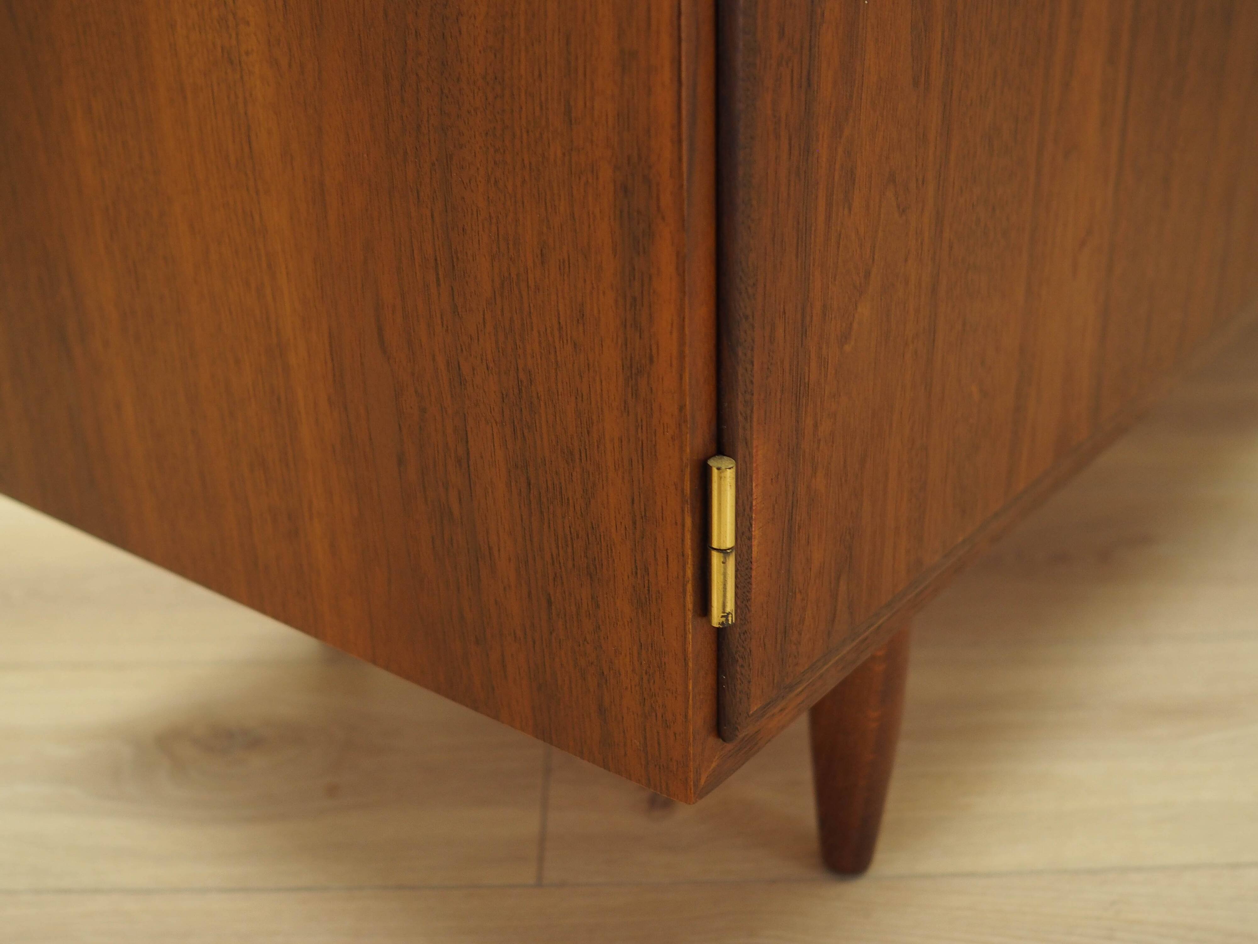 Walnut cabinet, Danish design, 1970s, designer: Carlo Jensen, manufacturer: