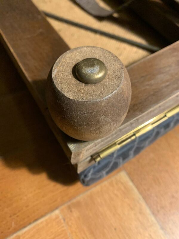 Repose-pied réglable