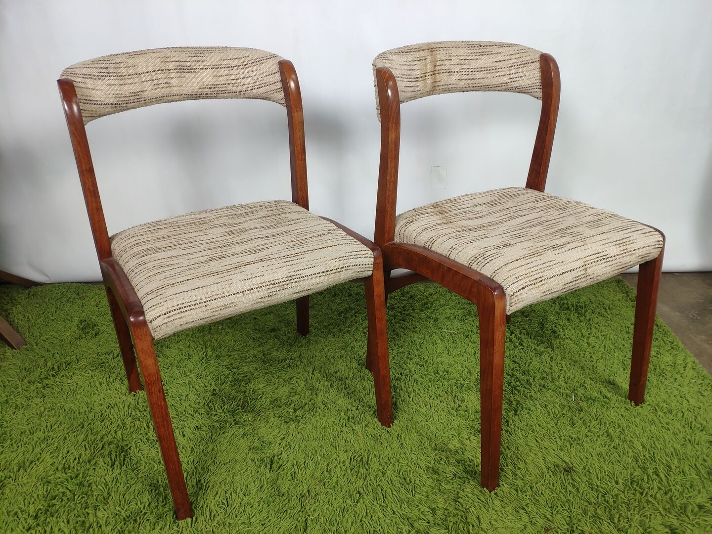 Paire de chaises Baumann