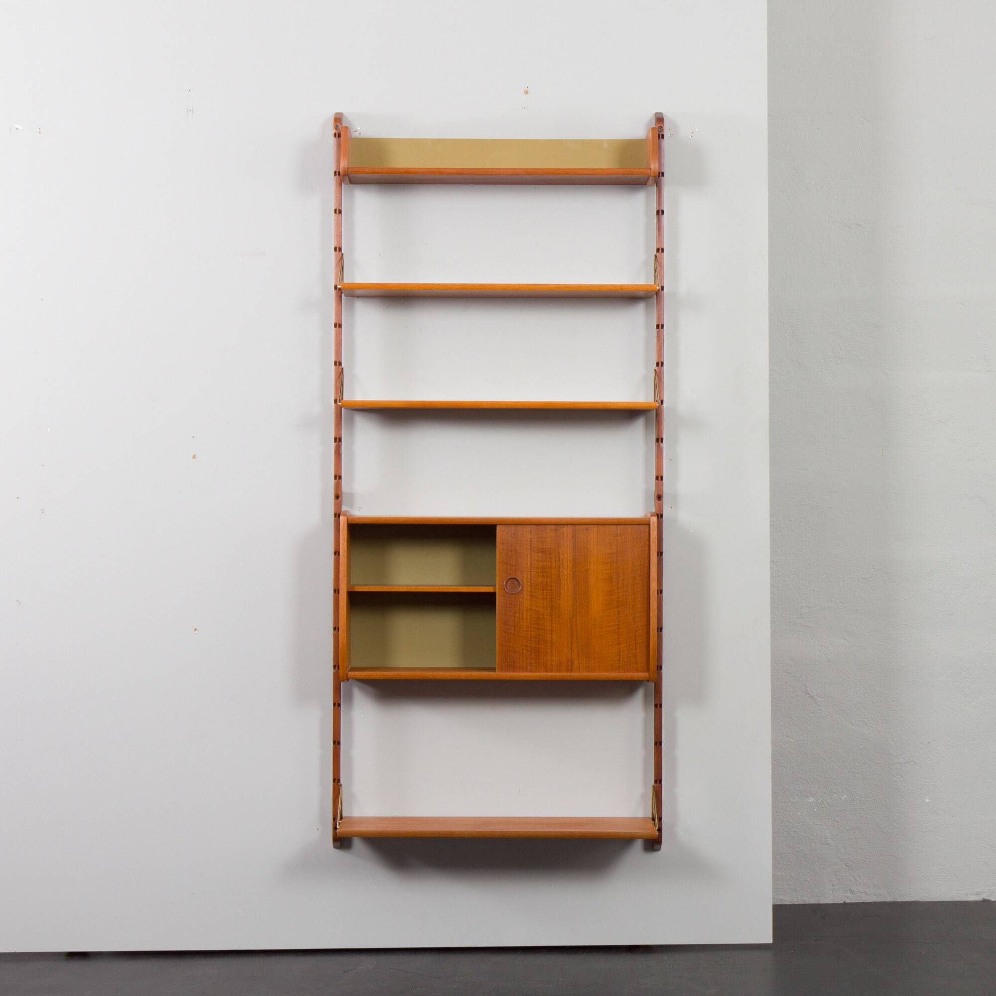 Scandinavian modern wall shelving system Ergo in teak by J. Texmon, Norway, 1960s