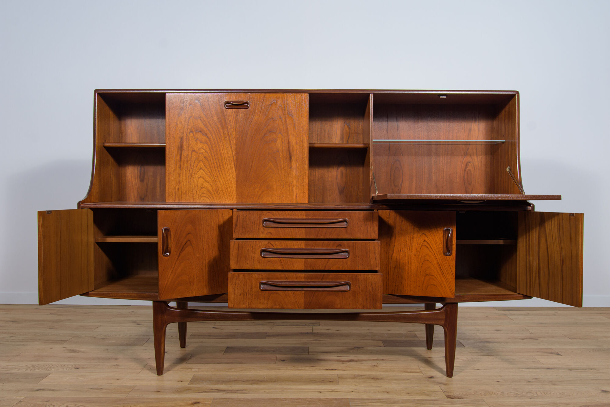 Mid-Century Teak Model Fresco Sideboard by Victor Wilkins for G-Plan , 1960s