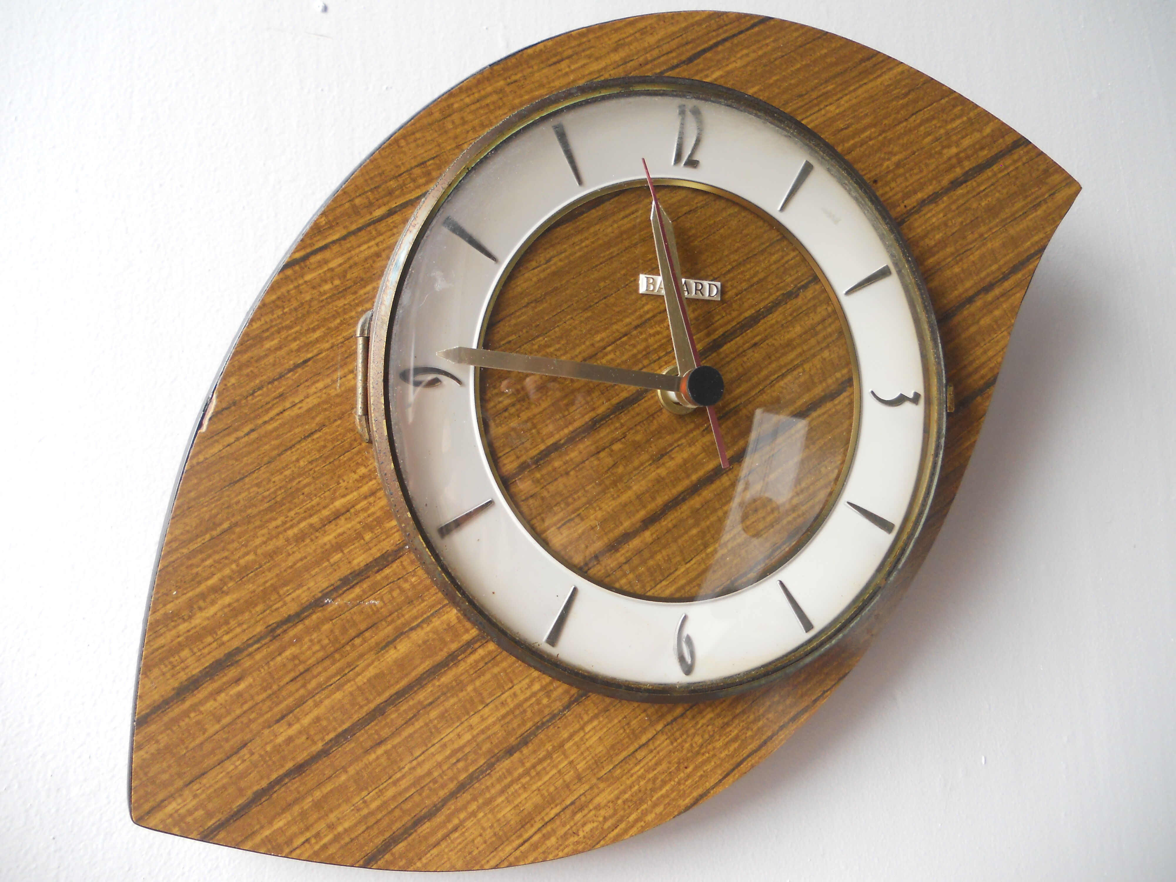 Vintage mural pendulum formica