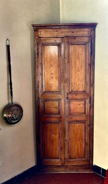 Armoire d'angle