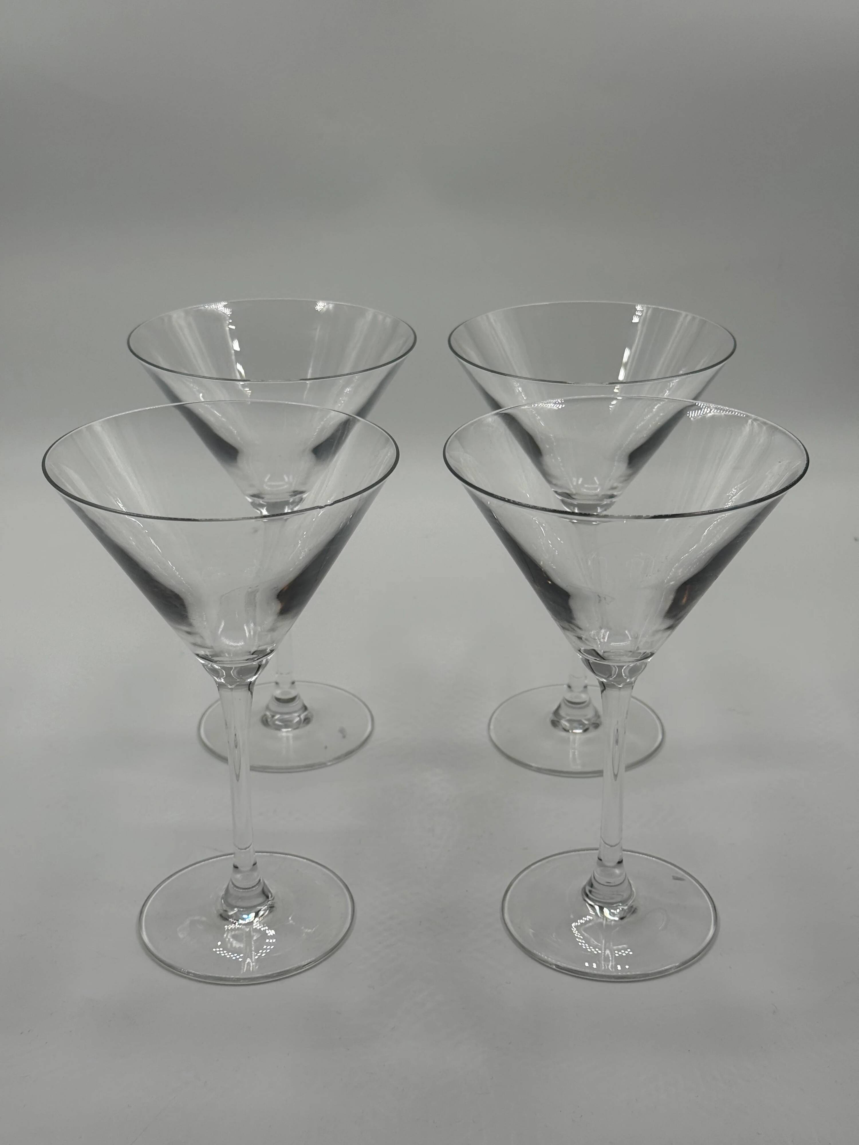 Set of 4 martini glasses