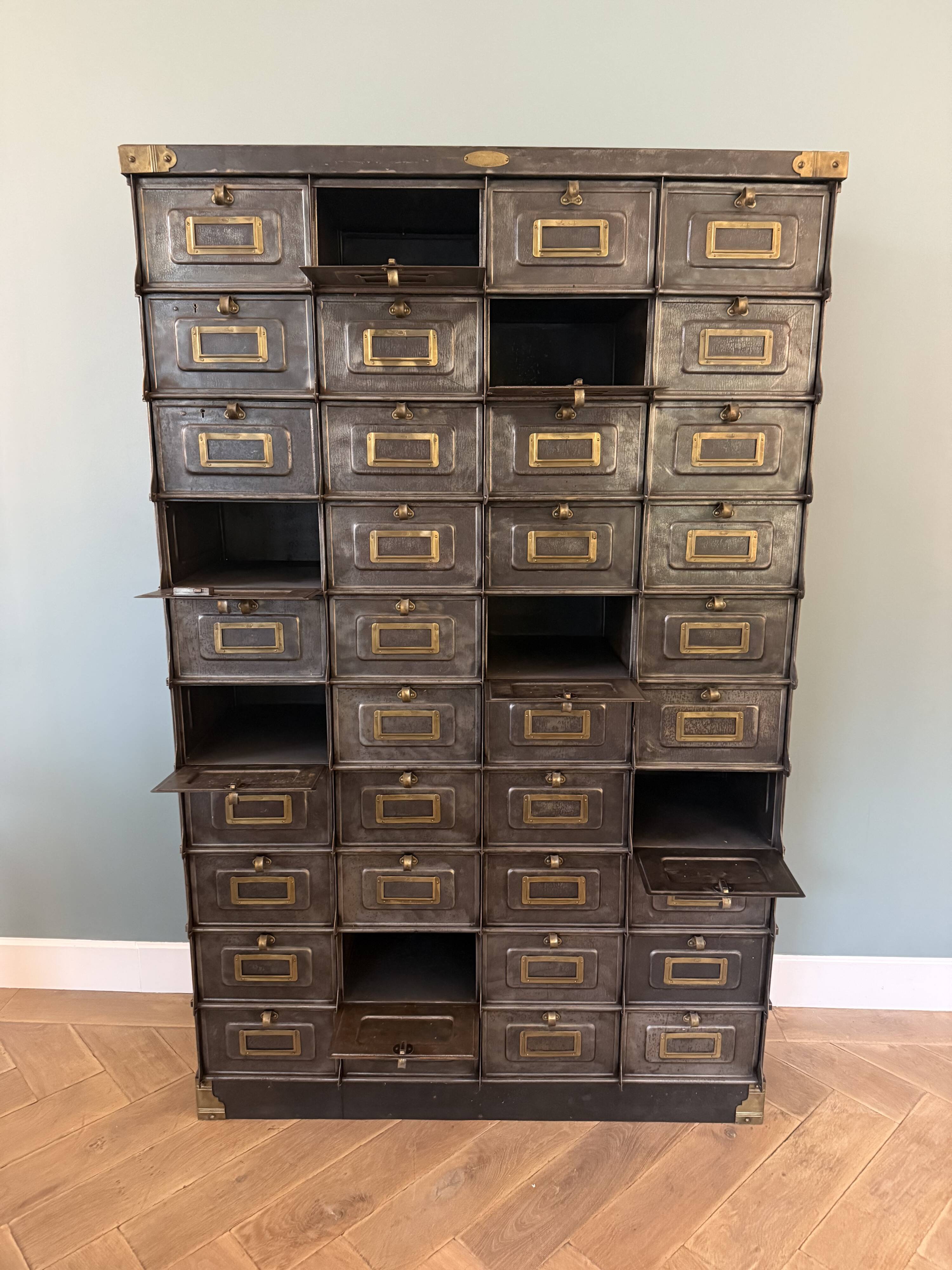 Strafor furniture 40 flaps - Exceptional