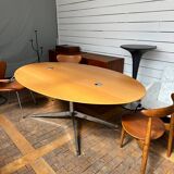Grande table Ovale ou Bureau Florence Knoll