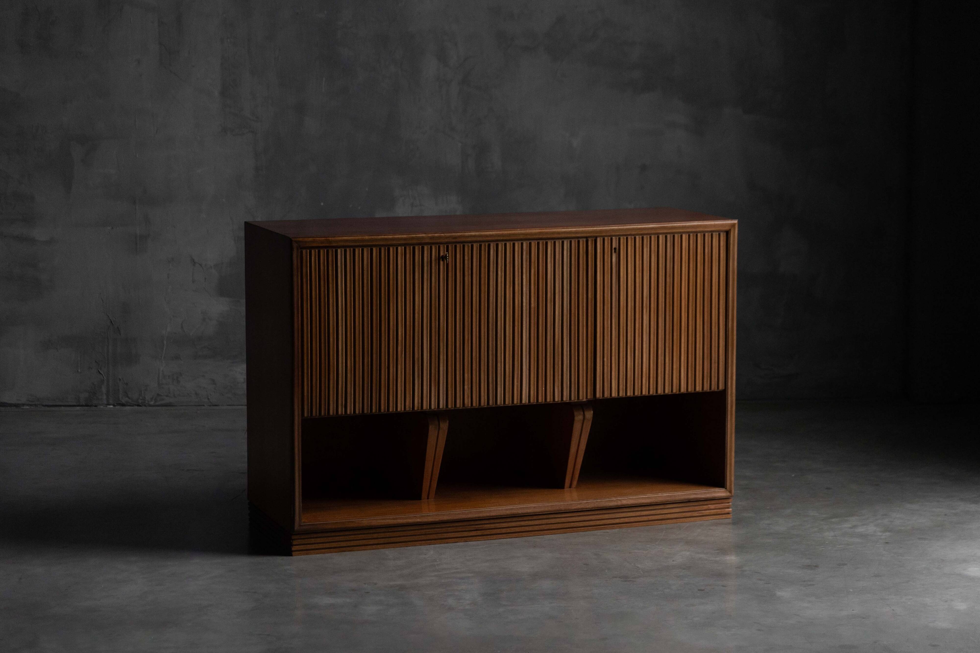 Modernist slatted credenza, Italy, 1960s