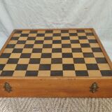 Chess and checkers, 1940