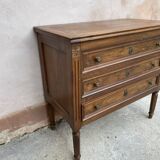 Antique chest of drawers