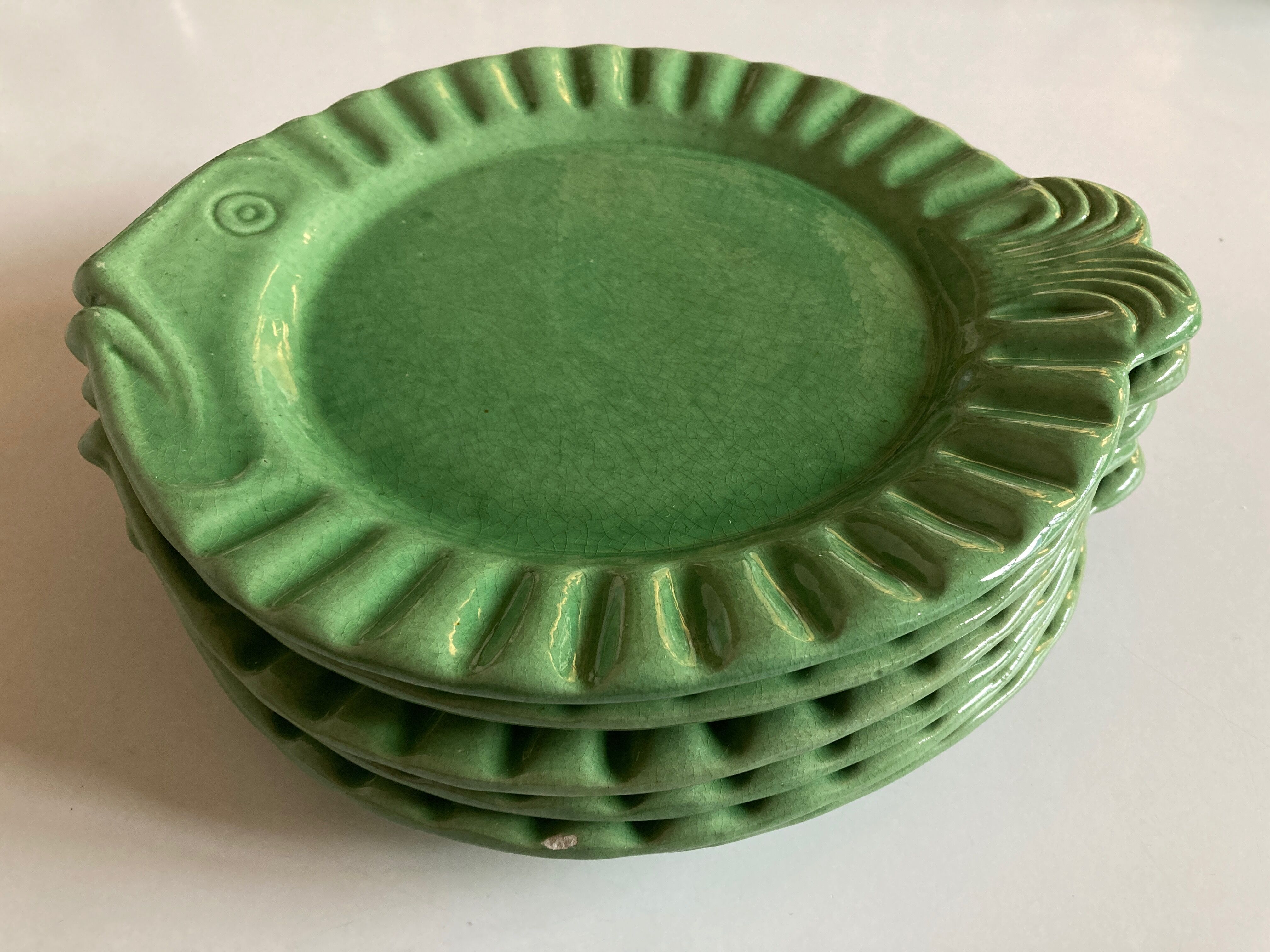 Set de 6 assiettes en terre vernissée vert Atelier Cérenne Vallauris 1945 - 1958