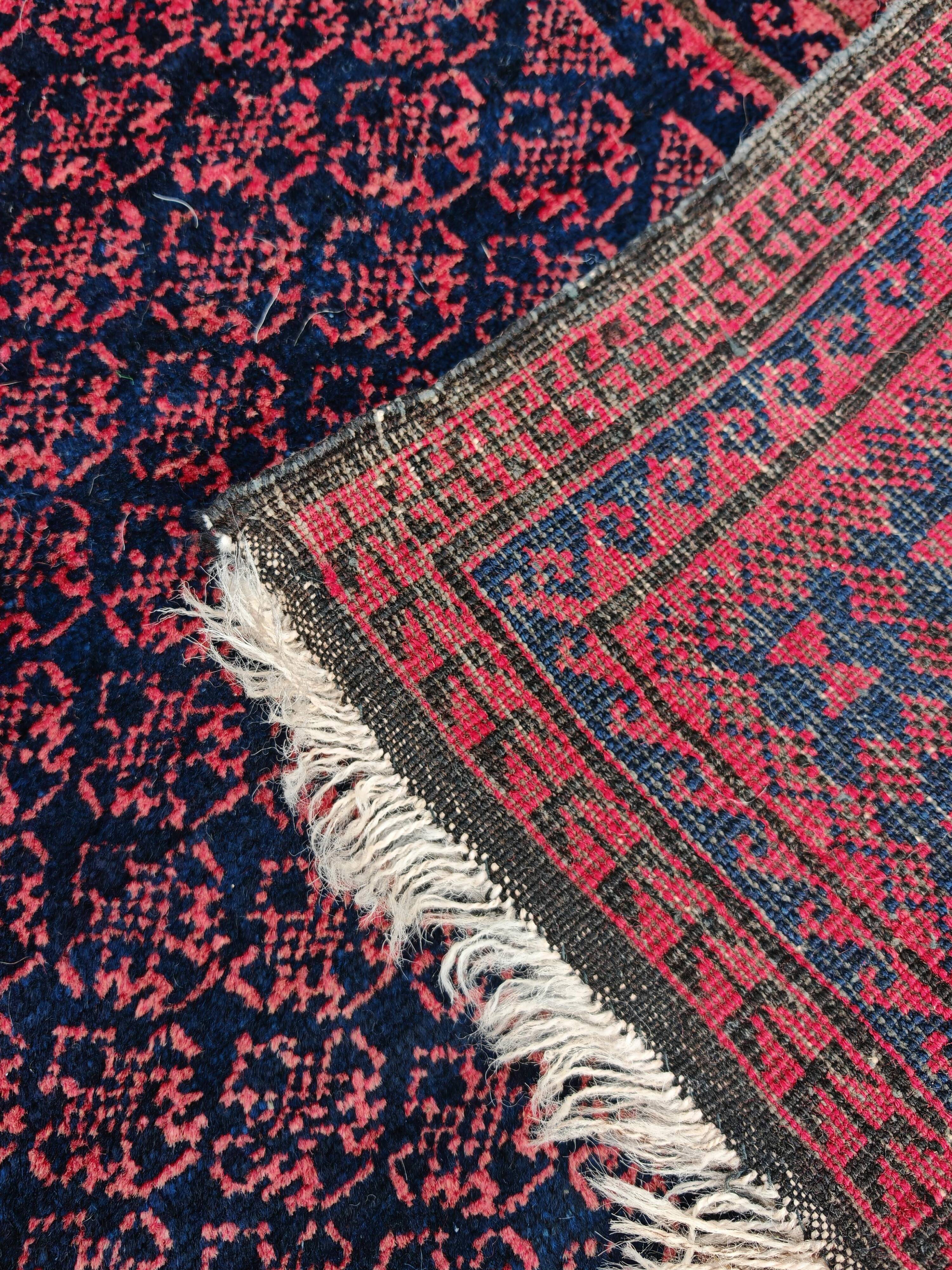 Vintage Persian Baluch prayer rug in wool from the 1950s.