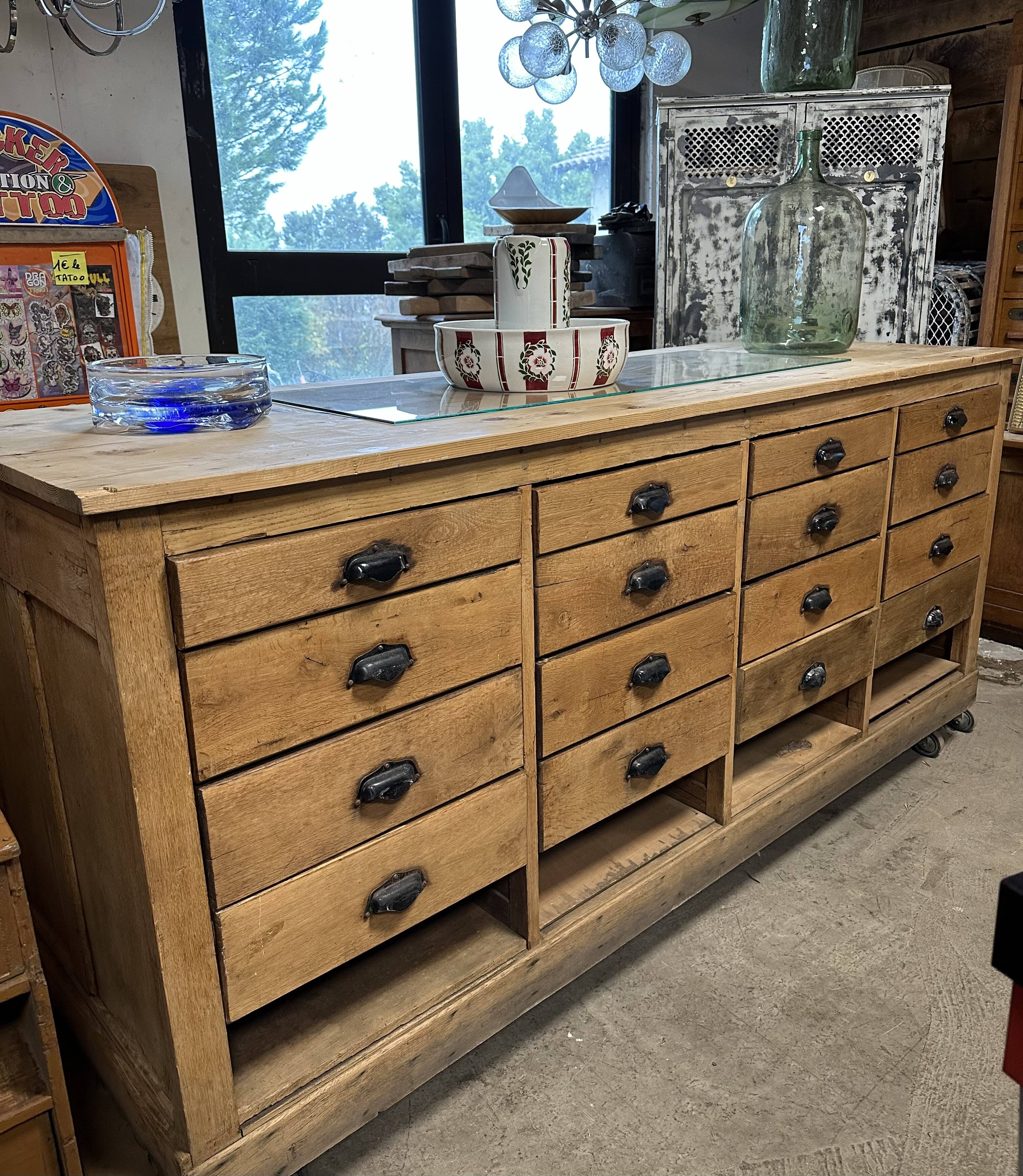 Large counter with drawers